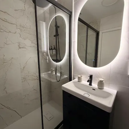 Au Coin Bleu - élégance, Confort Et Sérénité Apartamento Metz