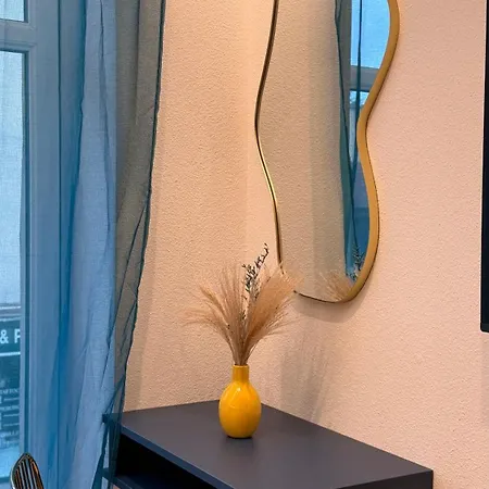 Au Coin Bleu - Elegance, Confort Et Serenite 아파트 *